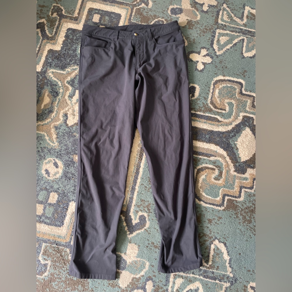 Men’s Lululemon ABC Pant